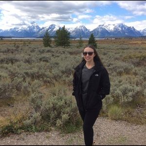 Meet your Posher, Torie